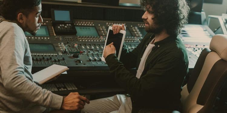 صورة لـ أكثر الطرق فعالية لجعل مقاطع الفيديو على Instagram أكثر جاذبية | 1996Qm2_YxxGmWqj45RyAwQ-DzTechs