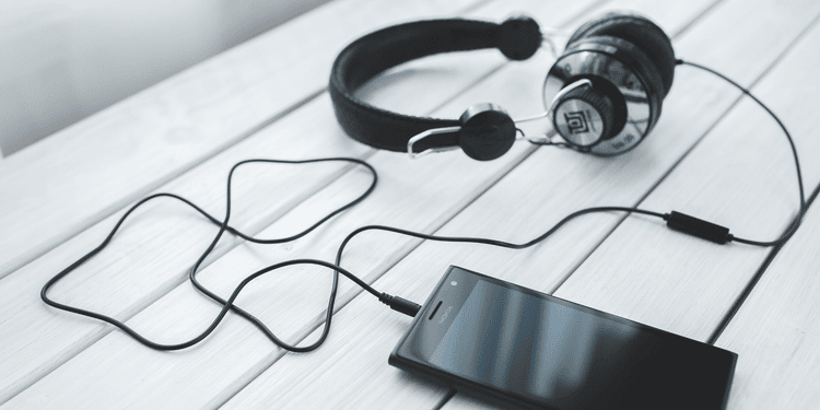 صورة لـ بعض الأسباب التي تجعل السماعات السلكية أفضل من السماعات اللاسلكية | 1Lawx2O8PGDlZHmWLvM6VEw-DzTechs