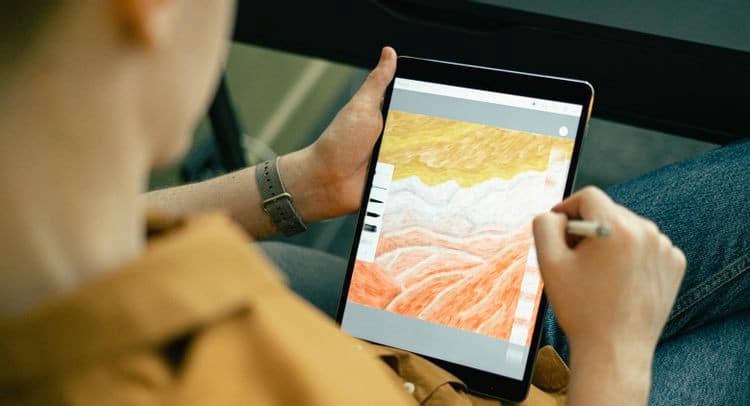 صورة لـ أهم المواصفات التي يجب التحقق منها قبل شراء جهاز لوحي جديد | 1gJXH4D53OR7rkY6tU5u_Cg-DzTechs