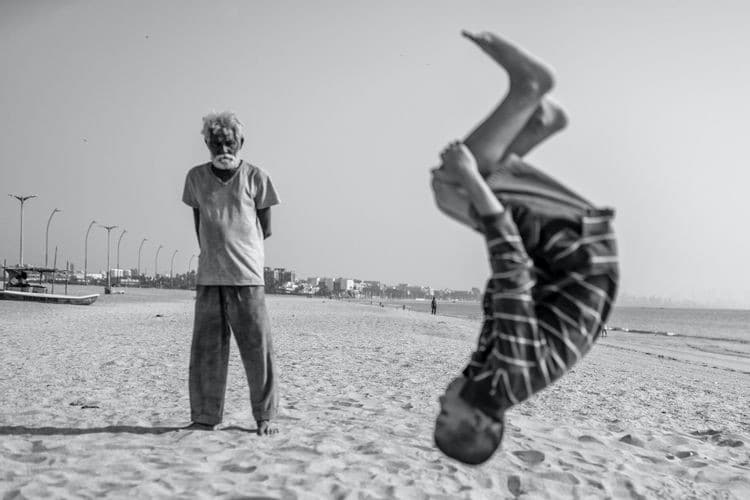 صورة لـ إيجابيات وسلبيات التصوير واسع الزاوية في تصوير الشوارع | 1Cm7JVkwPnVwpD4BNiOrwxw-DzTechs