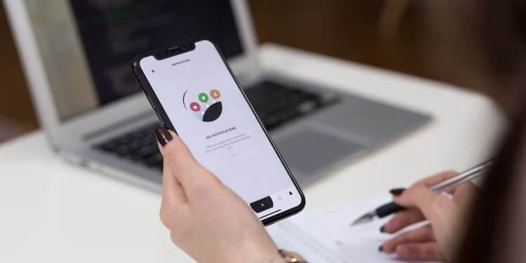 صورة لـ أسباب لماذا تحتاج إلى تحديث iOS على الـ iPhone الخاص بك | 1Idqp-IeZNiWWVpeg6H-NwQ-DzTechs