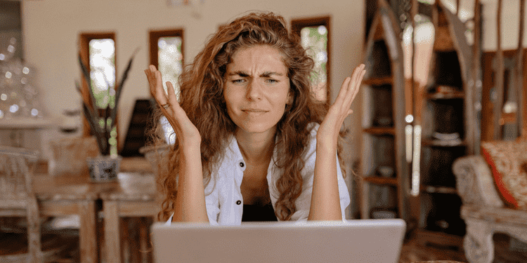 صورة لـ بعض التحذيرات من العميل السيء التي يجب أن يكون كل عامل مُستقل على دراية بها | 1N1kZROpBe5avzw5BHmanrw-DzTechs