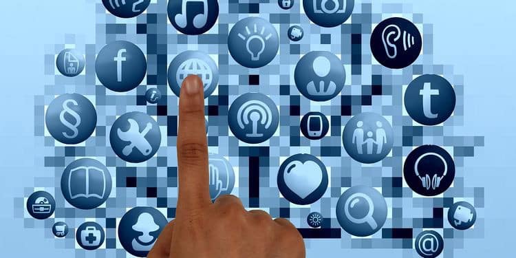 صورة لـ أفضل النصائح التي يُمكنك استخدامها لجذب المزيد من العملاء كعامل مُستقل | 1raKj5WJn1rWDJYb_xSnOZA-DzTechs