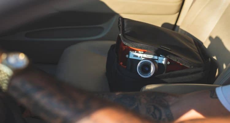 صورة لـ كيفية تنظيف ومنع ظهور الفطريات على عدسة الكاميرا | 1ct7-it_YoCjQOe59uGvIHw-DzTechs