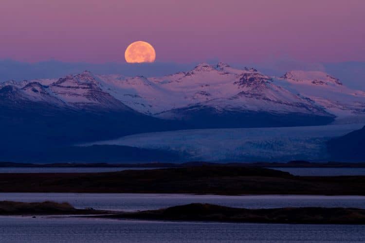 صورة لـ أفضل النصائح للحصول على توازن اللون الأبيض المثالي في صورك | 1EgldMmX2ktK2a9WqLkcQCA-DzTechs