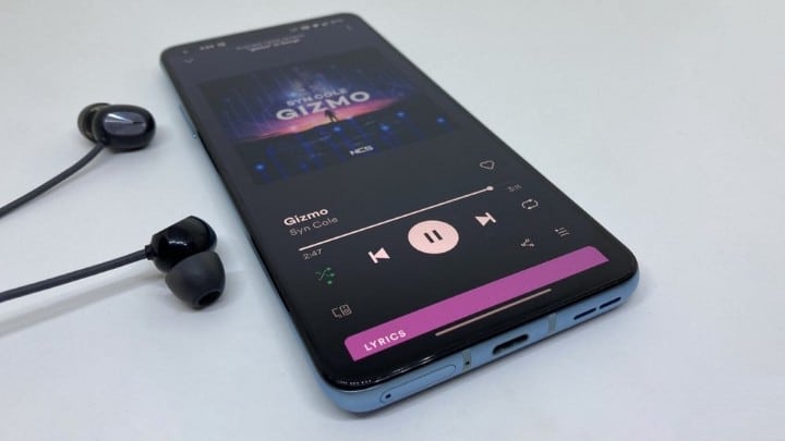 صورة لـ أفضل الطرق لتحسين جودة الصوت على هاتف Samsung الخاص بك | 15L_Eib4A9EUeEPVo20EeNA-DzTechs