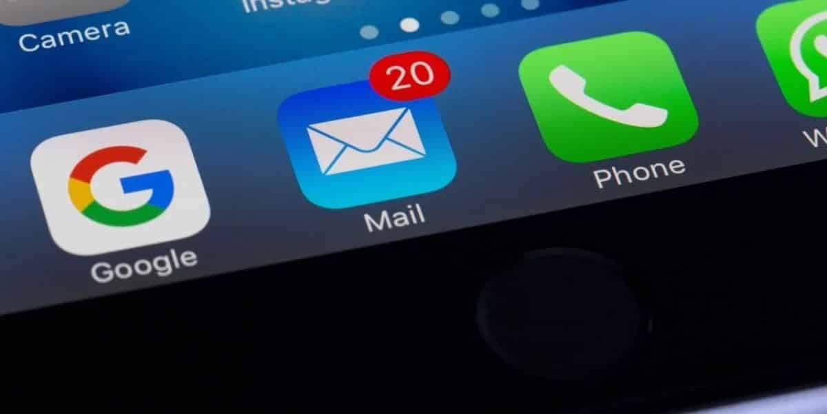 صورة لـ كيفية استخدام تطبيقات المراسلة في مكان العمل بشكل أكثر فعاليّة | 1AVWsrwIuEbgE69KOsv586A-DzTechs