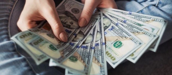 صورة لـ ما هو علم النفس التجاري؟ وكيف يُؤثر على تداولك بالعملات المشفرة؟ | 1ol_XErOT5_aihczpPE-nHA-DzTechs