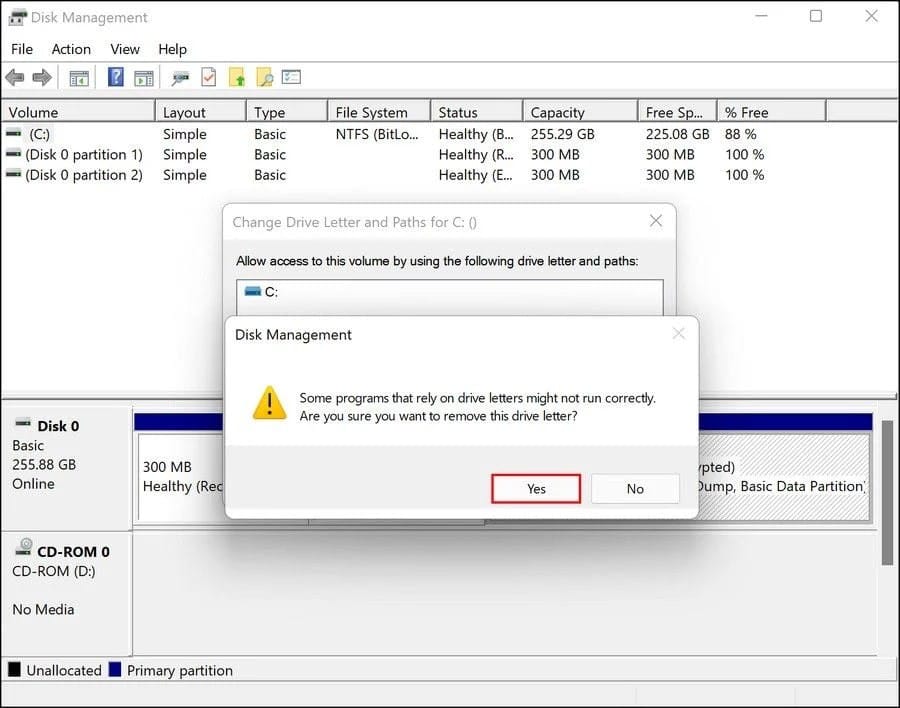 صورة لـ أفضل الطرق لإخفاء ملفات ومجلدات معينة في Windows 11 | 1OaAYAqf_NhcjMRnBP6TiUQ-DzTechs