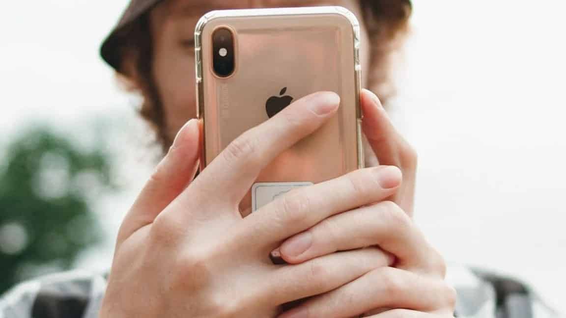 صورة لـ ماذا الذي يقوله الـ iPhone الخاص بك عنك؟ | 1SQ-w1Cq_ZVAUXga-BZHqyg-DzTechs