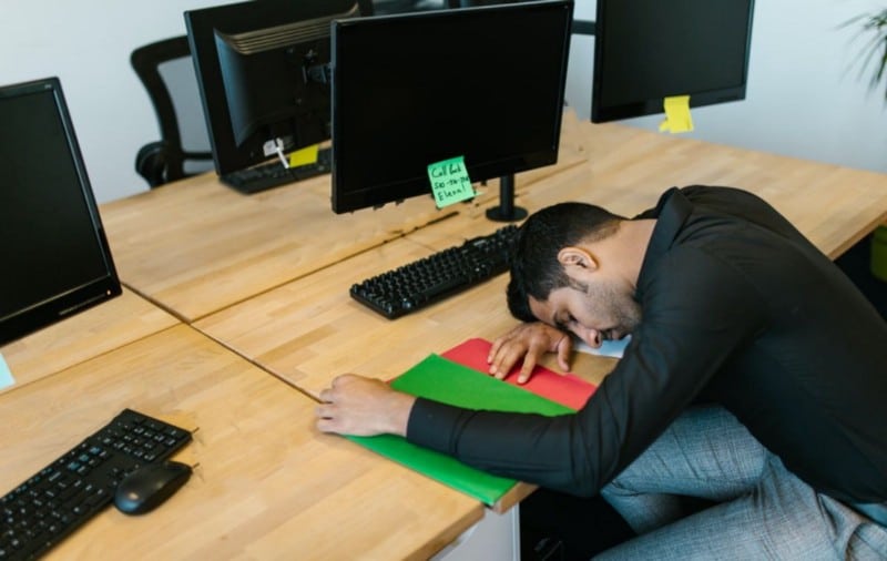 صورة لـ أكثر العلامات التي تجعلك تُفكر في العمل عن بُعد | 1bRzx68CugeWsNKoyerePBw-DzTechs