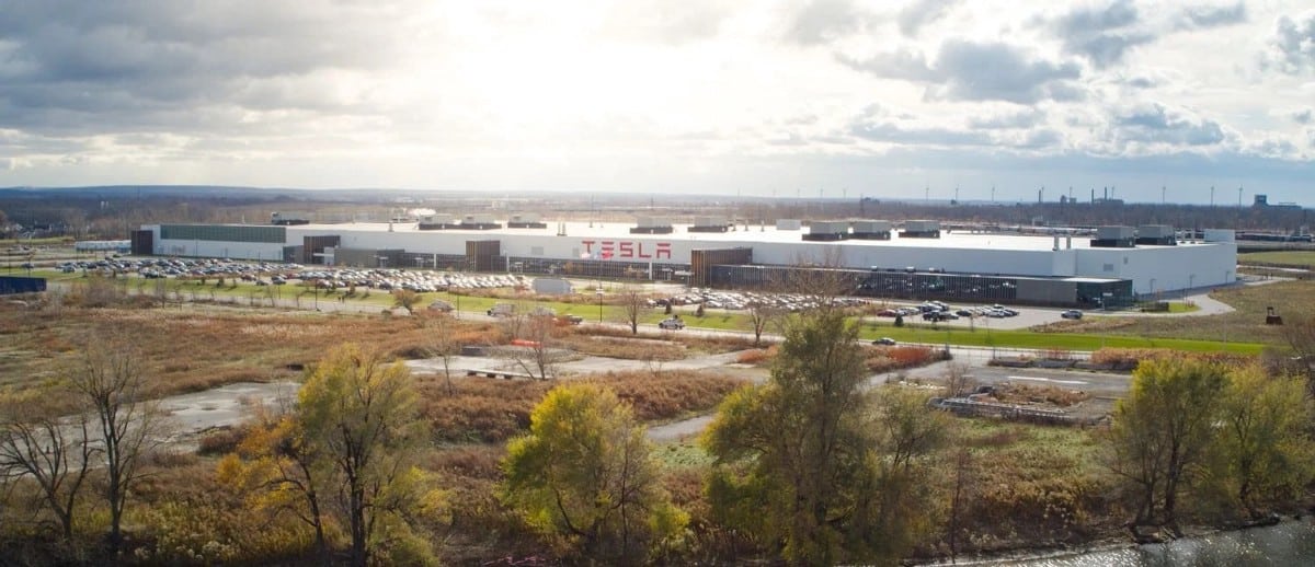 صورة لـ ابتكارات شركة Tesla المُذهلة التي تتجاوز السيارات | 1l36v4yJolupA0ebsyrWpcA-DzTechs