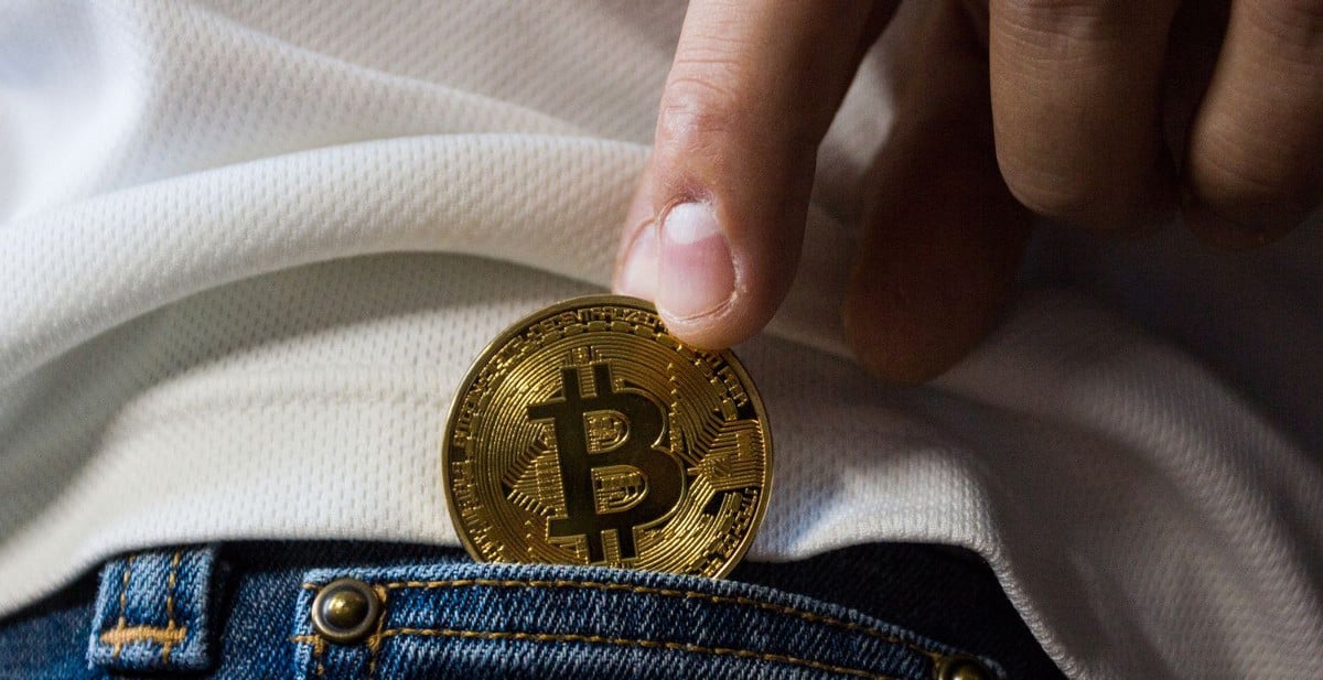 صورة لـ أهم الأشياء للقيام بها في حالة فقدان أو سرقة محفظة الأجهزة للعملات المُشفرة | 1bk1PKCQGx1Wcf3oc1vdChA-DzTechs