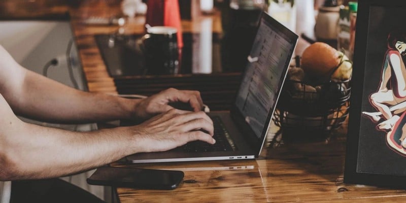 صورة لـ كيف تتوقف عن نسيان الأشياء في العمل | 1p4SixObc2YtK6Mj-BUw3Tg-DzTechs