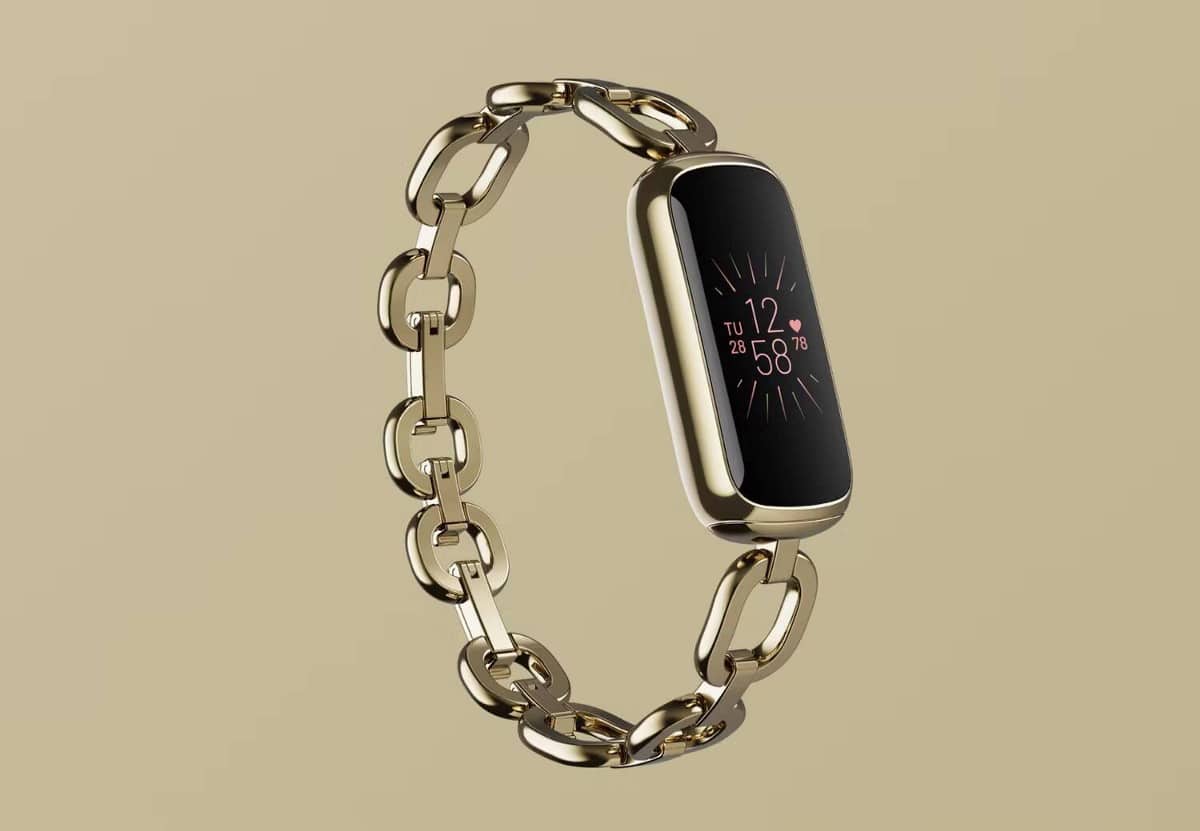 صورة لـ كيفية تنظيف جهاز Fitbit الخاص بك | 1MiteUz-nIzNll_AB58b9EQ-DzTechs