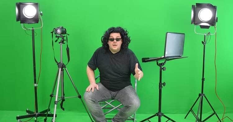 صورة لـ كيفية إنشاء سيرة ذاتية بالفيديو (ولماذا يجب عليك) | 1j3Hh79sxJHCdywYCi3TySg-DzTechs