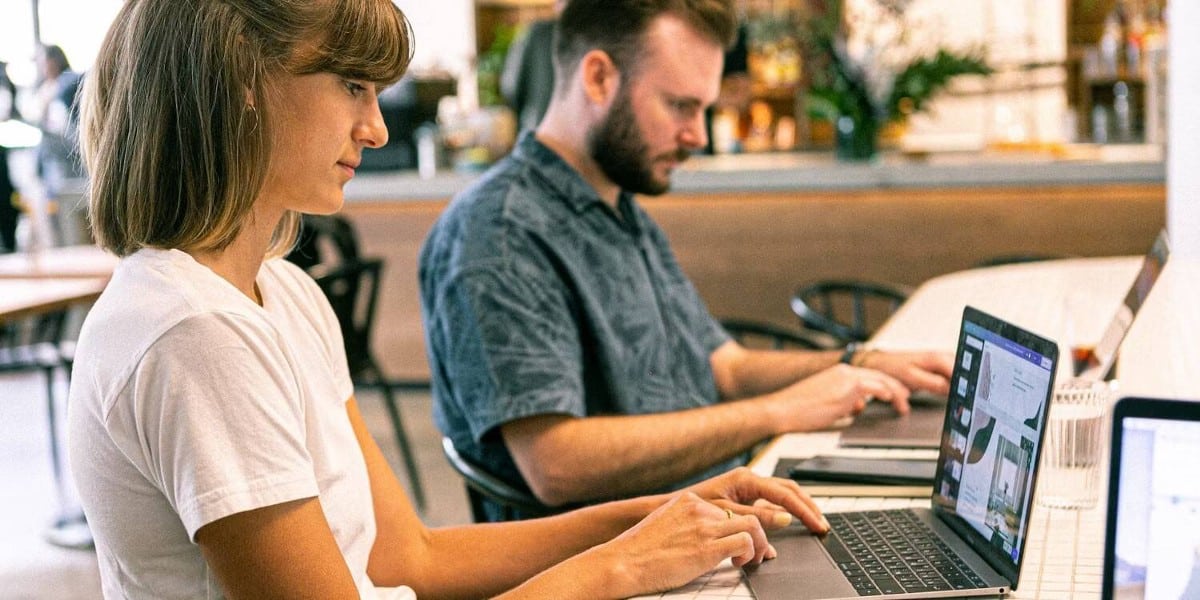 صورة لـ كيف تحسب ساعات العمل المُستقل بدقة | 1s8FDxNwNUP8pOk_WjGEpzw-DzTechs