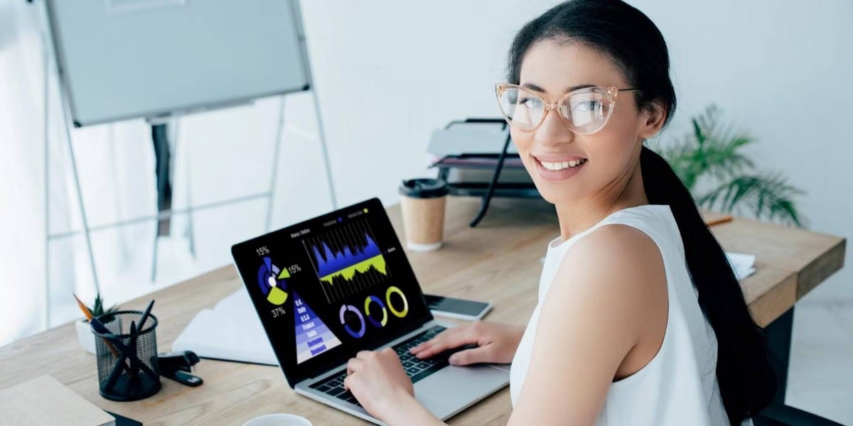 صورة لـ بعض الوظائف ذات الراتب المُرتفع لمُحلِّل البيانات | 1tT2iKAh2lBNjvfY8r8x45w-DzTechs