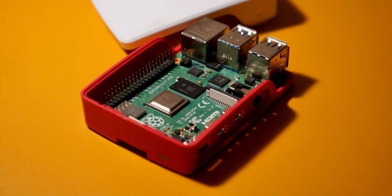صورة لـ مقارنة بين Arduino و Raspberry Pi: ما هي لوحة التطوير المُناسبة لك؟ | 1VEM3FNeCsqEF1LavmuZPcA-DzTechs