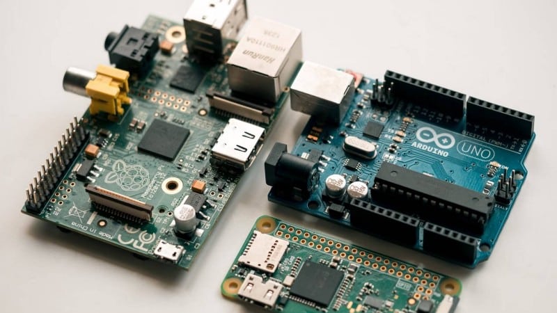 صورة لـ مقارنة بين Arduino و Raspberry Pi: ما هي لوحة التطوير المُناسبة لك؟ | 1dtCxeUDjiC_RF9P7OyttpQ-DzTechs