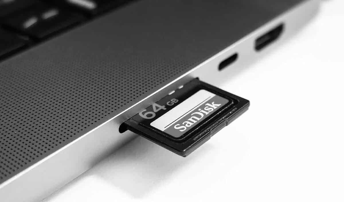 صورة لـ طرق تجعل الـ MacBook الخاص بك يدوم لأطول فترة مُمكنة | 1-I41kpJJmom_Wvv-qZQe8Q-DzTechs