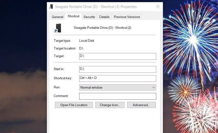 صورة لـ كيفية إضافة اختصارات لفتح محركات أقراص USB على Windows | 18_rE6eASFe4RLDdfhsVYjw-DzTechs