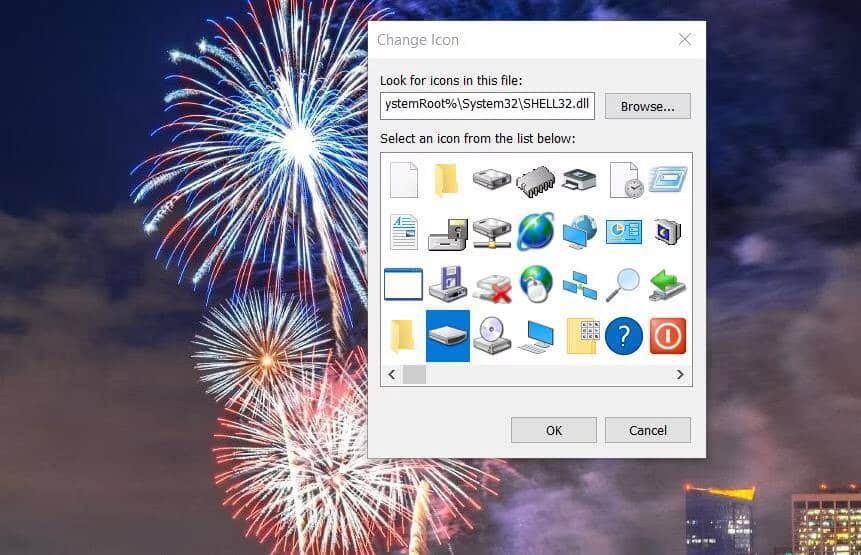 صورة لـ كيفية إضافة اختصارات لفتح محركات أقراص USB على Windows | 1BueeYNAc-_GKM6D-Yi3pEw-DzTechs