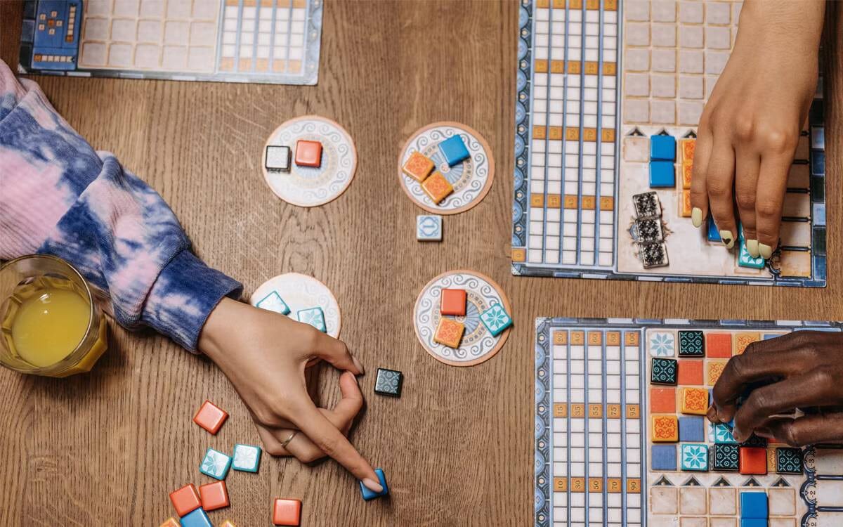 صورة لـ طرق استخدام التكنولوجيا لتعزيز السعادة أثناء العمل من المنزل | 1SQtoEqPQfbOhSuE1vPGCvA-DzTechs