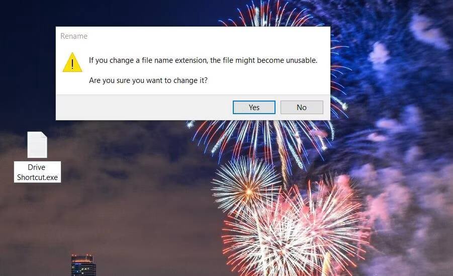 صورة لـ كيفية إضافة اختصارات لفتح محركات أقراص USB على Windows | 1ZaqLk4pG1fIFa6afs4MIZw-DzTechs