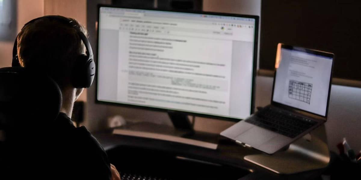 صورة لـ ما هي وظيفة التفريغ الصوتي؟ ما دورها وكيف تعمل فيها؟ | 1EJ5gS5I301WM9AZu8GZycQ-DzTechs