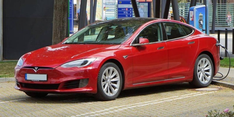 صورة لـ هل تحتاج السيارات الكهربائية إلى إطارات مُختلفة مقارنةً بالسيارات العادية؟ | 1xhN06taPfO0miSM8ciPwMw-DzTechs