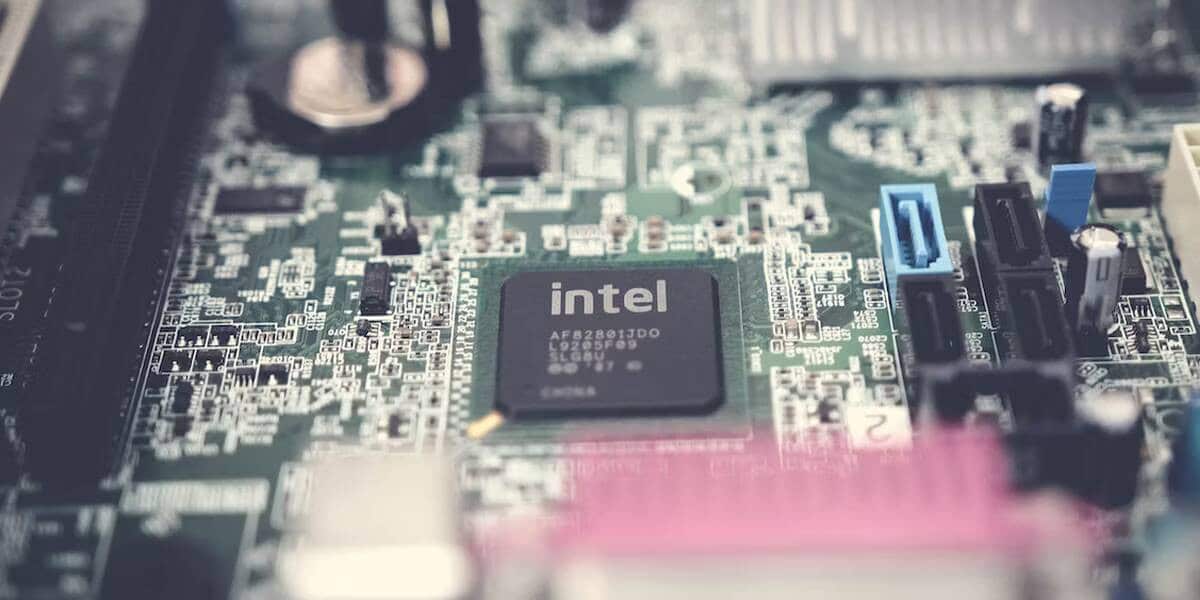 صورة لـ أسباب عدم التبديل إلى Windows من macOS | 1CP8HZpyC-NJZVrEdX6jliw-DzTechs