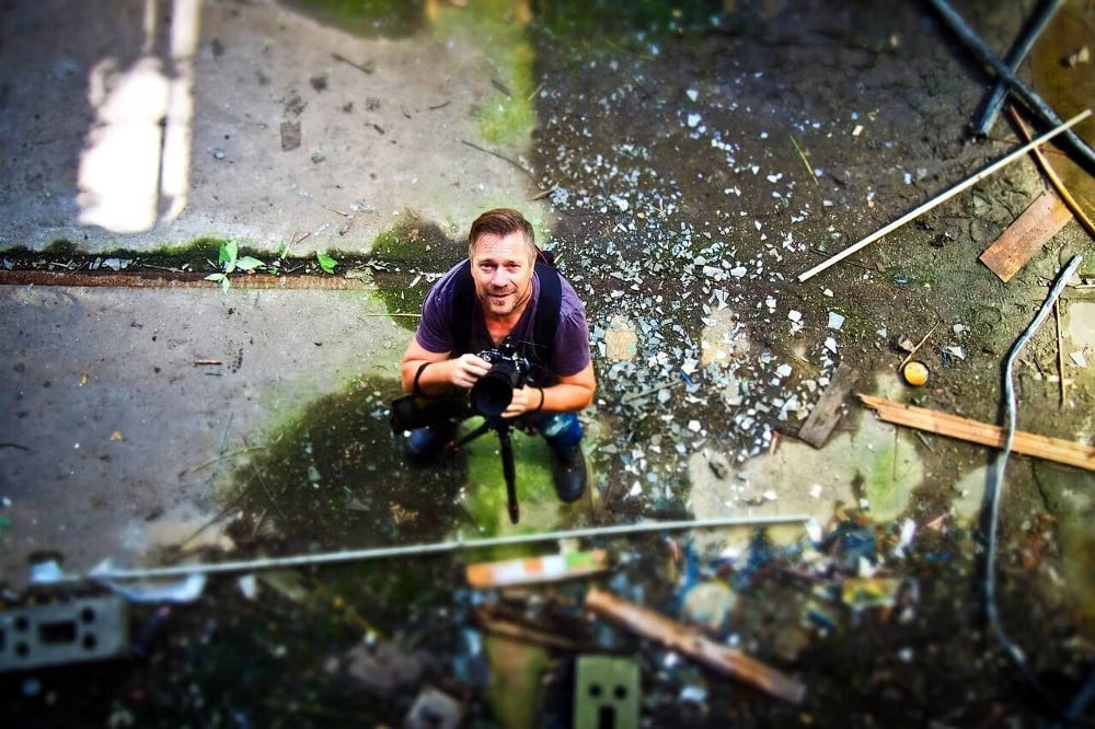 صورة لـ ما هو التصوير بالميل والإزاحة ، وكيف تُحققه؟ | 1UPctaBA5lT6mvX9-rVlkbA-DzTechs