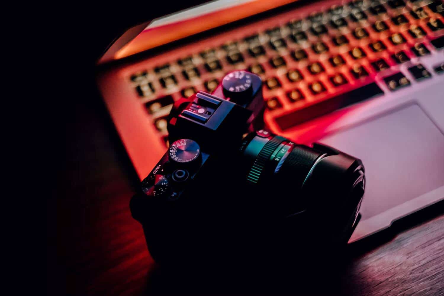 صورة لـ أفكار سهلة على YouTube Shorts يُمكنك تجربتها | 1YqN1xnG2NMvzX4KSOqVtbw-DzTechs