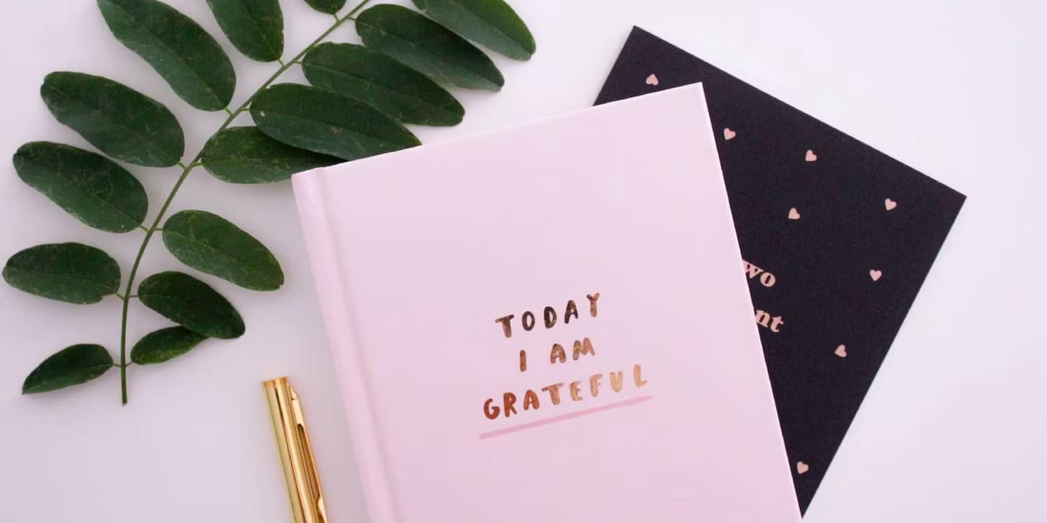 صورة لـ طرق التعامل مع القلق والاكتئاب خلال موسم العطلات | 1x2Xw6h8us3hj1OnSLus-sA-DzTechs