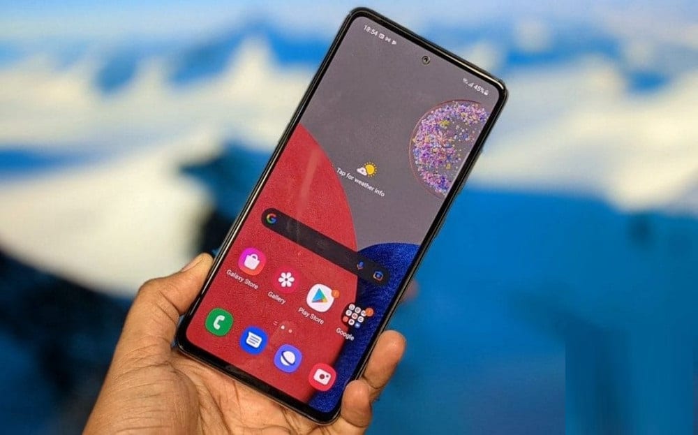 صورة لـ التطبيقات المُثبتة مسبقًا على هواتف Samsung التي يُمكنك تعطيلها أو إلغاء تثبيتها بأمان | 1_Zn9dP6kEduLq7yKSRA7D0g