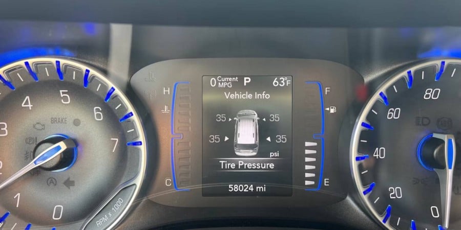 صورة لـ طرق تُمكنك من تحديث سيارتك القديمة وعصرنتها | 1hTtw48P4yOUYI0bpuWiWVA-DzTechs