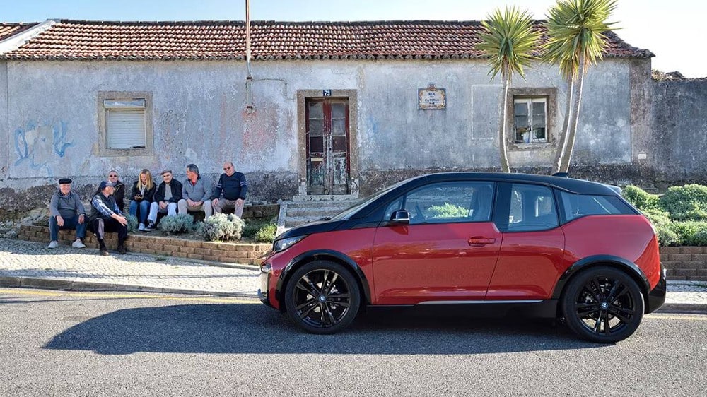 صورة لـ لماذا تُعتبر سيارة BMW i3 واحدة من أفضل السيارات الكهربائية المُستعملة | 1kHpUz62JlTZsKzcJcygsTw-DzTechs