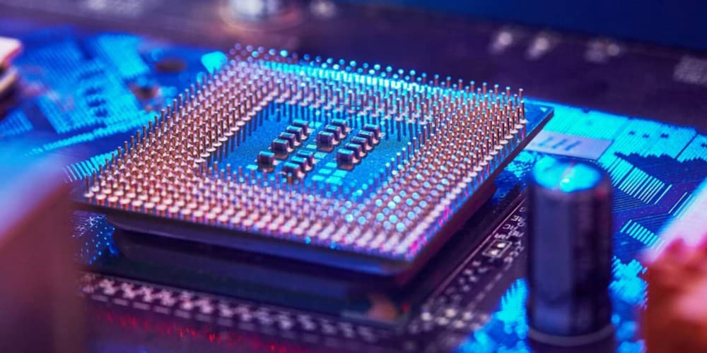 صورة لـ ما الفرق بين اللوحة الأم المُزوَّدة بمُعالج AMD والمُزوَّدة بمُعالج Intel؟ | 1Wb6ro0V1obLBLwpyKDu3fA-DzTechs