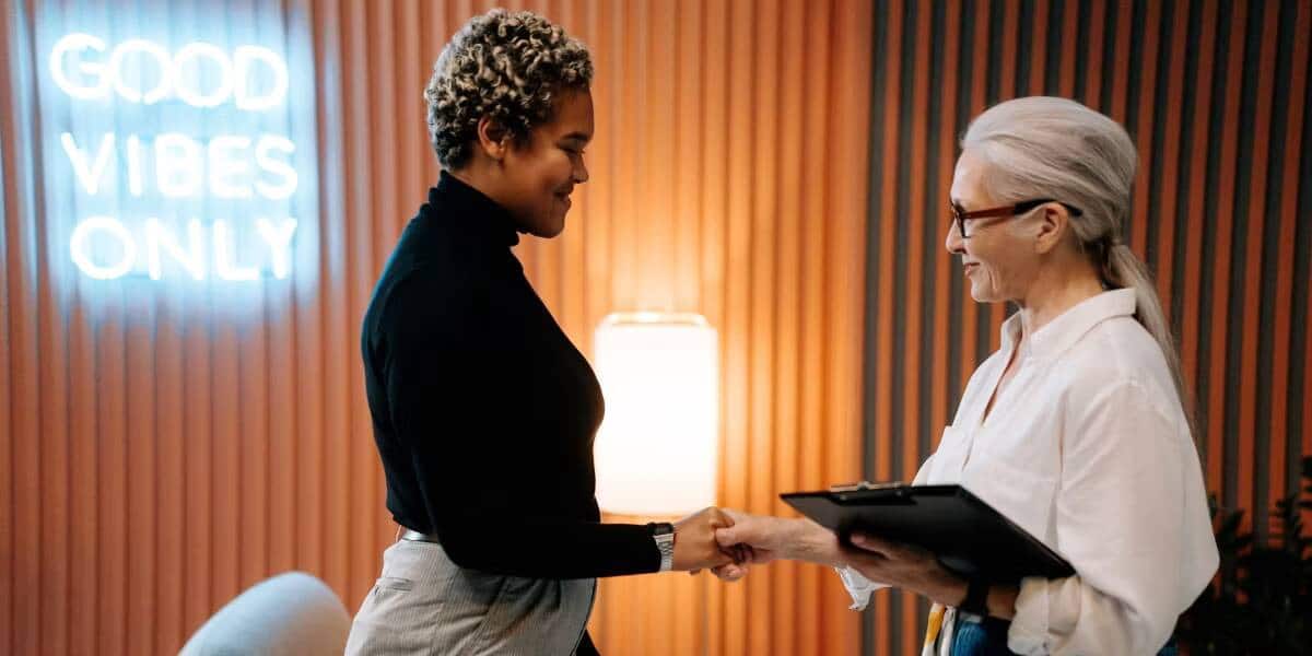 صورة لـ كيف تتعرف على الشركات المُناسبة بشكل أفضل للمُوظفين | 1xardlFOkpbPNwpd7602sRQ-DzTechs