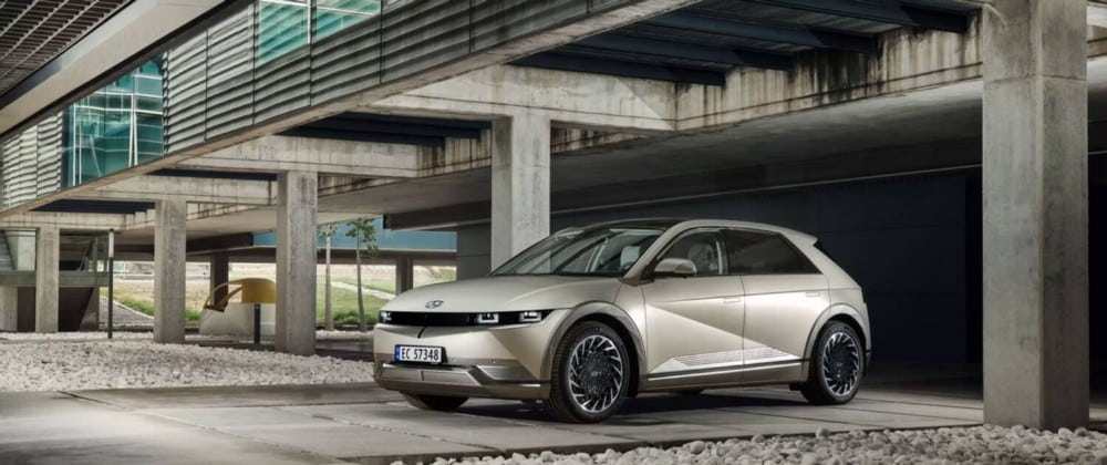 صورة لـ السيارات الكهربائية التي تُوفر أروع ألوان الطلاء من المصنع | 1-Oq_2IY0qazDq6Vq5iSzqw-DzTechs