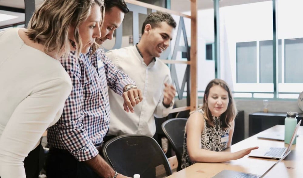 صورة لـ هل يُمكن للأتمتة أن تُعوض الأشخاص؟ الأدوار الرئيسية التي يلعبها البشر في الأمن السيبراني | 1xxy6qBsnTbyFL5Mj3ImTCA-DzTechs