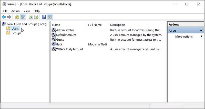 صورة لـ هل هناك حسابات مُستخدمين مفقودة على شاشة تسجيل الدخول في Windows؟ جرِّب هذه الإصلاحات | 1-yoqMj2pu5TOfbjSDTeY-Q-DzTechs