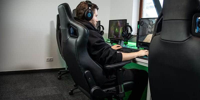 صورة لـ أسباب عدم ملاءمة الكراسي المكتبية لمُمارسة الألعاب | 1Z10D__9bl1WbKALmTfEwvg-DzTechs
