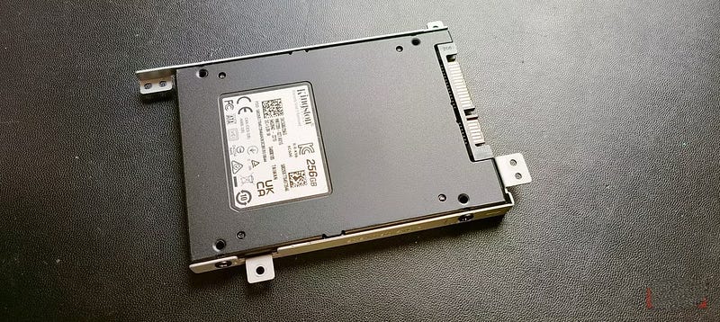 صورة لـ كيفية تركيب مُحرك SSD في كمبيوتر محمول لتحسين الأداء | 1fiTj0_u_Z__mfp5kNE4wVQ-DzTechs