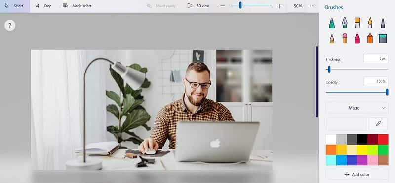 صورة لـ كيفية تعتيم جزء من صورة في Paint 3D باستخدام أداة التحديد | 1x3JYPyM5mr9j5SoM4m-kUg-DzTechs