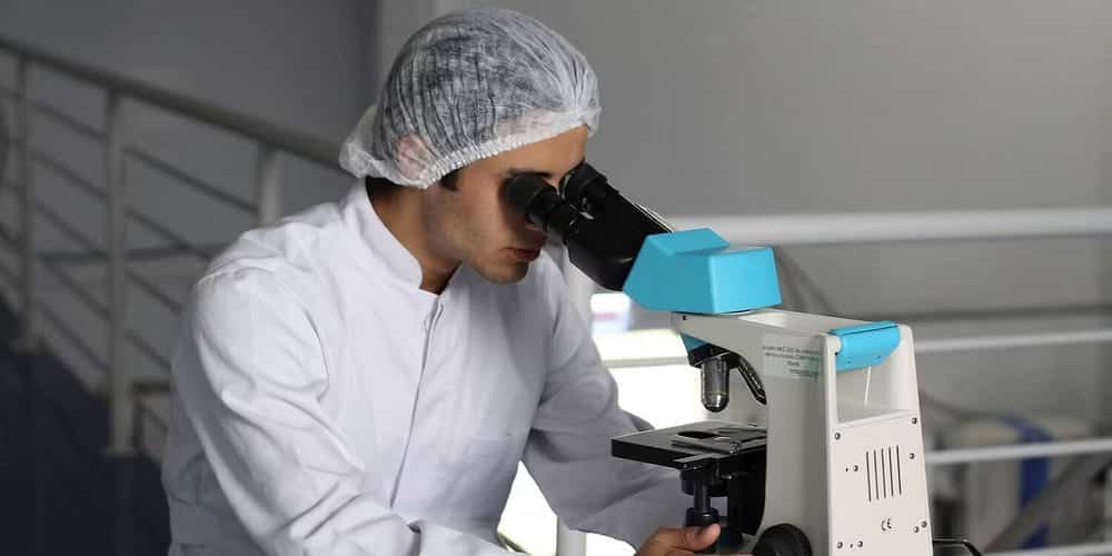 صورة لـ الآثار الإيجابية والسلبية التي يُمارسها الذكاء الاصطناعي بالفعل على الرعاية الصحية | 10rQpna3jXlIP-Q9GKv_vtA-DzTechs