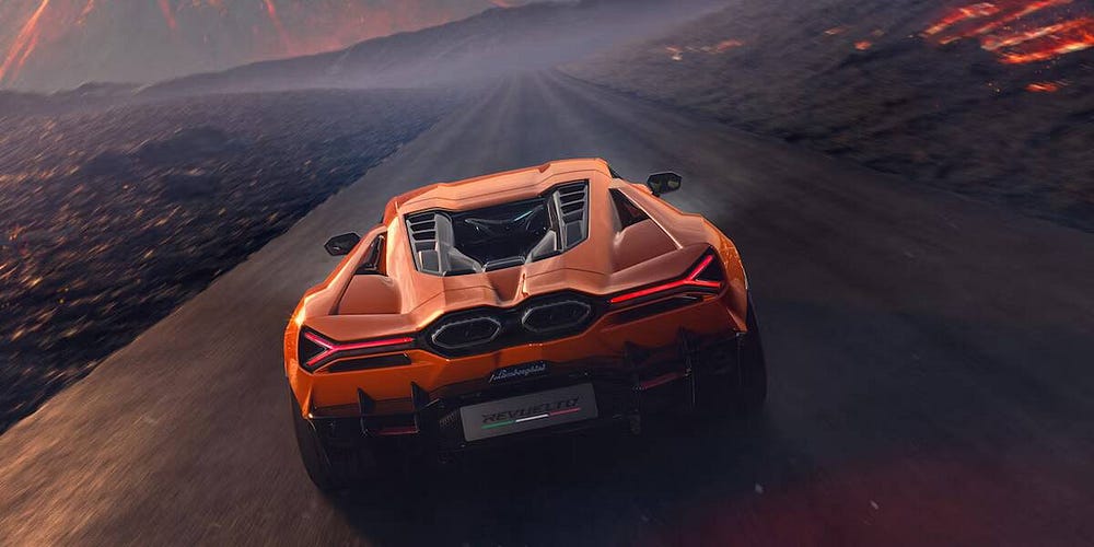 صورة لـ كيف تحتضن Lamborghini Revuelto المُستقبل مع احترام تُراثها | 1lO-dtKNXssFBhr8wFRJgHA-DzTechs