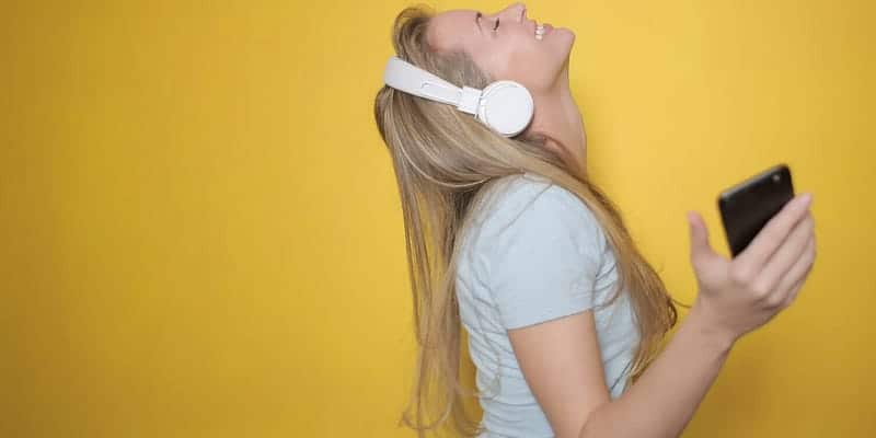 صورة لـ كيف تستضيف البودكاست في المنزل على Raspberry Pi باستخدام dir2cast | 138duJo1H16w5kn1HcPeIdg-DzTechs