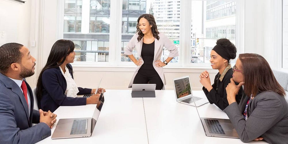 صورة لـ أفضل الوظائف المُتعلقة بتكنولوجيا التعليم | 18zOd4hPtJYxQGWHHA1BC5Q-DzTechs